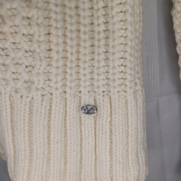 American Eagle Outfitters turtleneck sweater - Picture 2 of 13